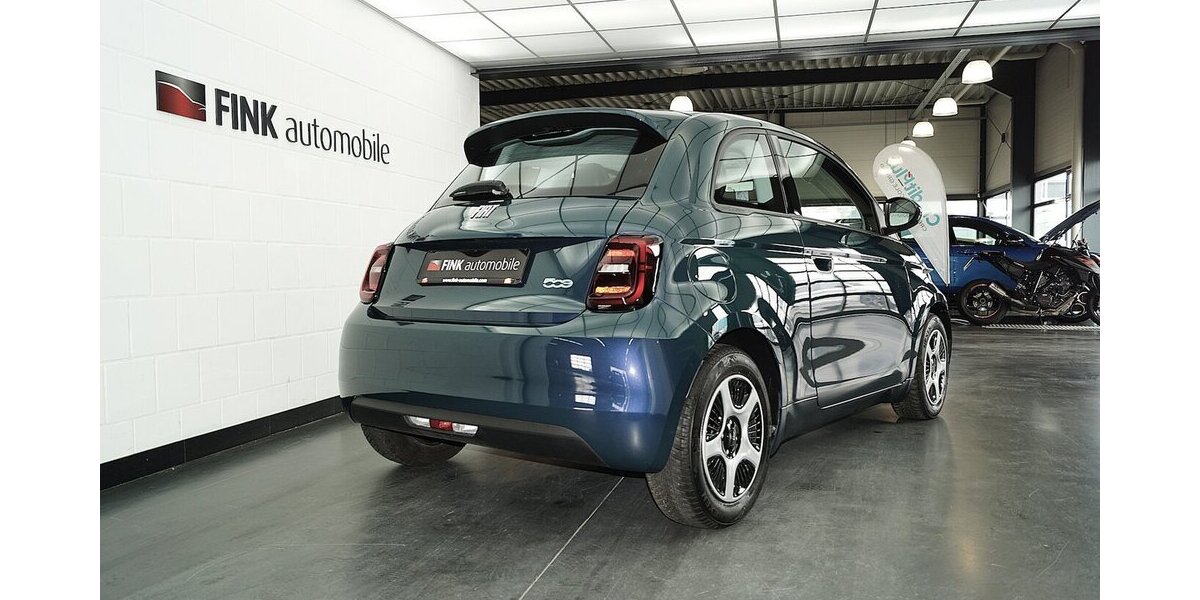Fiat 500e Action Carplay Android Automatik 23.600 km 12.600 &euro; Lich 35423