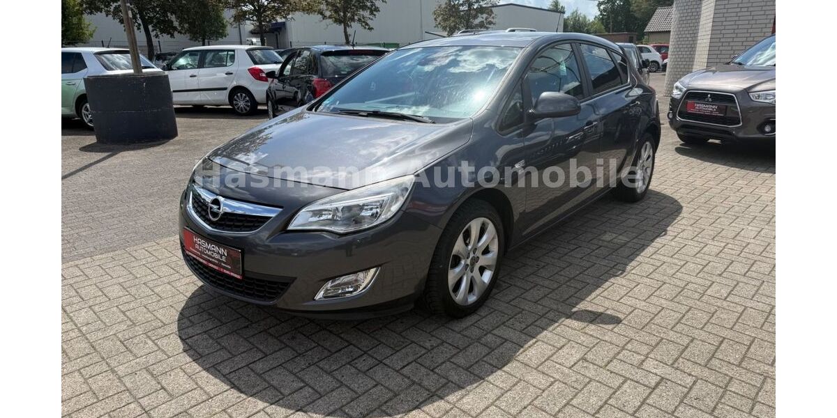 Opel Astra 95.000 km 8.999 &euro; Diepholz 49356