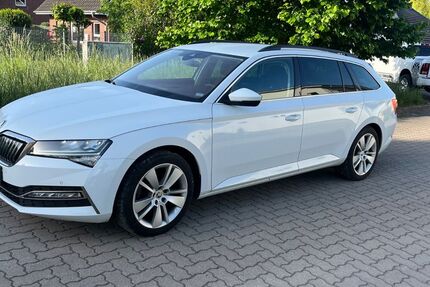 Skoda Superb 97.351 km 19.457 &euro; Bad Schwartau 23611