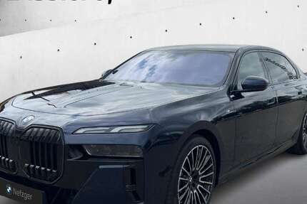 BMW 740 4.736 km 126.216 &euro; Berlin 13629