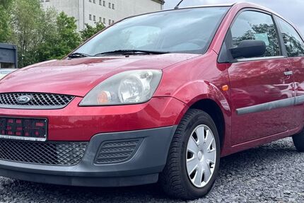 Ford Fiesta 71.000 km 2.770 &euro; Hünfeld 36088