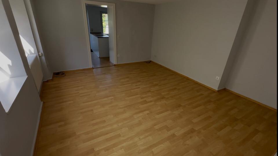 Einfamilienhaus Königswinter - 2.5 Zimmer, 70 m&sup2;, 1.150&euro; | Angebot:26677595