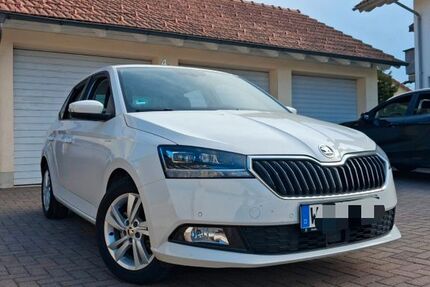Skoda Fabia 21.353 km 15.500 &euro; Peißenberg 82380