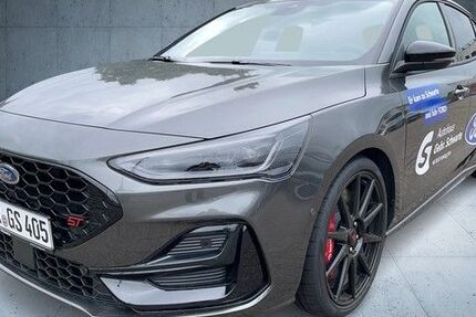 Ford Focus 3.001 km 37.490 &euro; Leer 26789