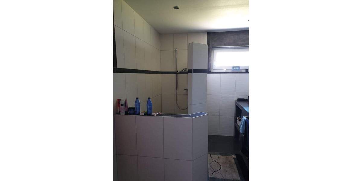 Einfamilienhaus Wolfhagen - 4 Zimmer, 120 m&sup2;, 350.000&euro; | Angebot:26015343