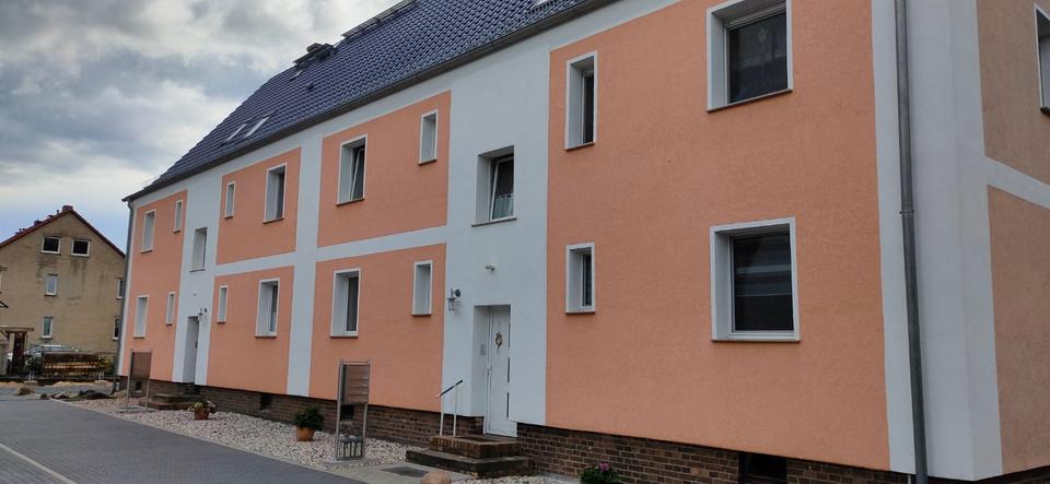 Etagenwohnung Lauchhammer - 2 Zimmer, 45 m&sup2;, 350&euro; | Angebot:25855268