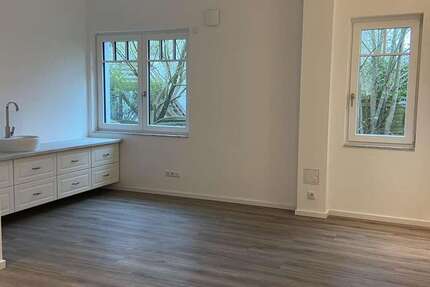 Gewerbeobjekt Niendorf - 1.200&euro; | Angebot:27080822