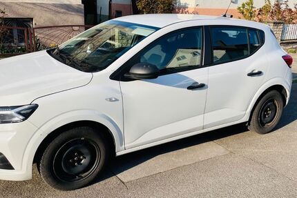 Dacia Sandero 149.719 km 7.399 &euro; Stuttgart 70499