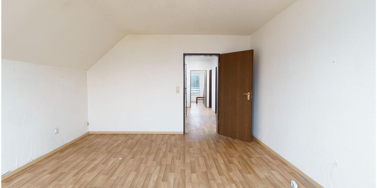 ***NEUER KAUFPREIS*** Einfamilienhaus mit Einliegerwohnung in zentraler Lage von Ostrhauderfehn - Einfamilienhaus Ostrhauderfehn | Angebot:26646491