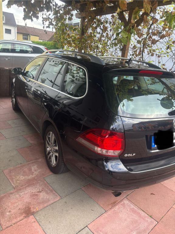 VW Golf 178.047 km 4.250 € Durmersheim 76448