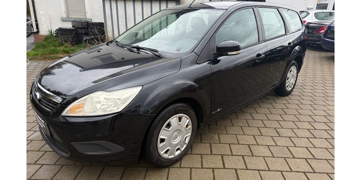 Ford Focus 165.000 km 2.990 &euro; ERTINGEN 88521