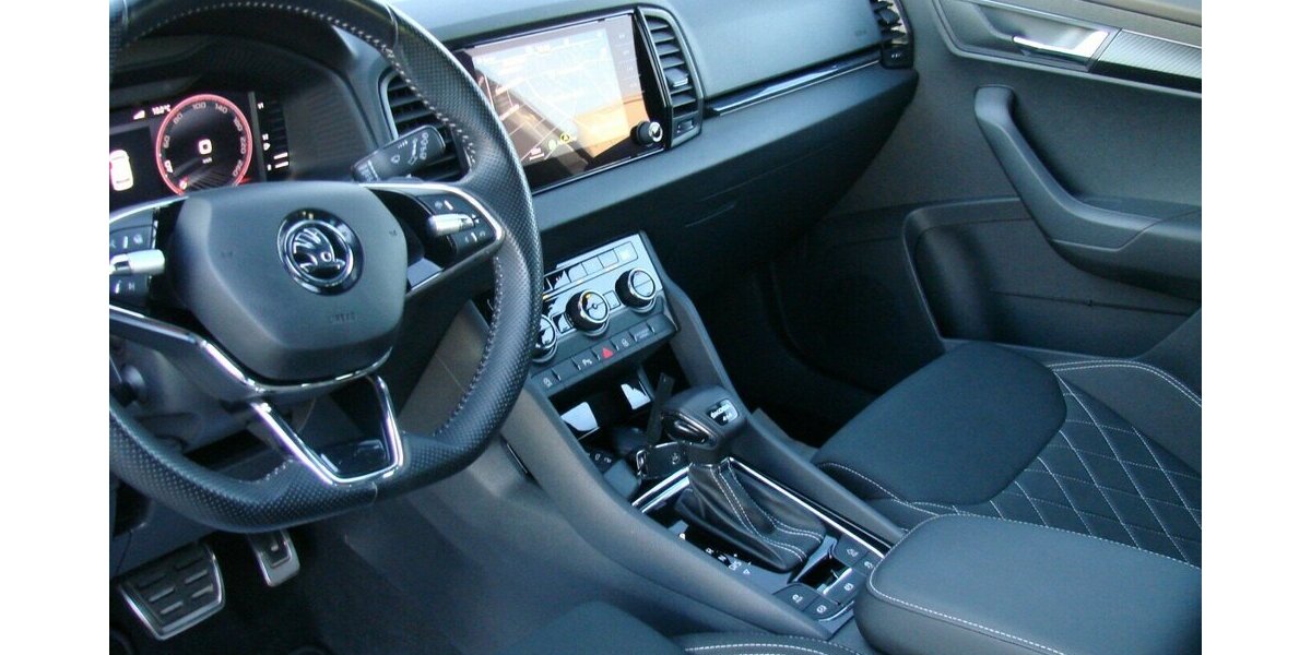 Skoda Karoq 2,0TDi 4x4 Sportline ACC AHK SHZ Matrix 13.915 km 35.980 &euro; Falkensee 14612