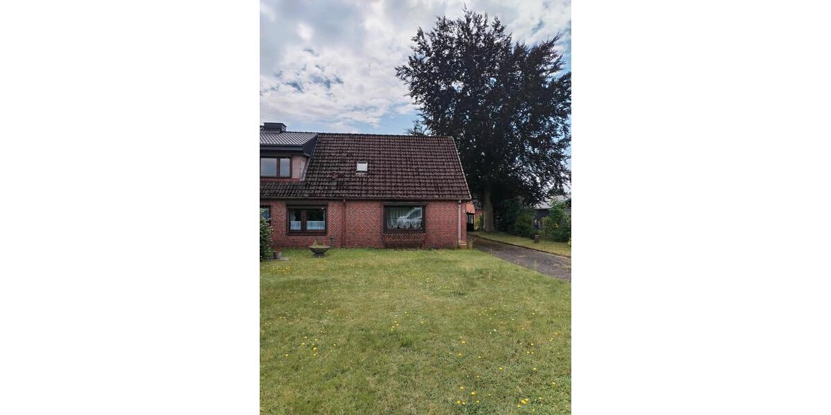 Doppelhaushälfte Hohenlockstedt - 4 Zimmer, 130 m&sup2;, 200.000&euro; | Angebot:26989518