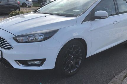 Ford Focus 145.825 km 7.790 &euro; Wunstorf 31515