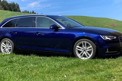 Audi A4 61.500 km 22.900 &euro; Tacherting 83342
