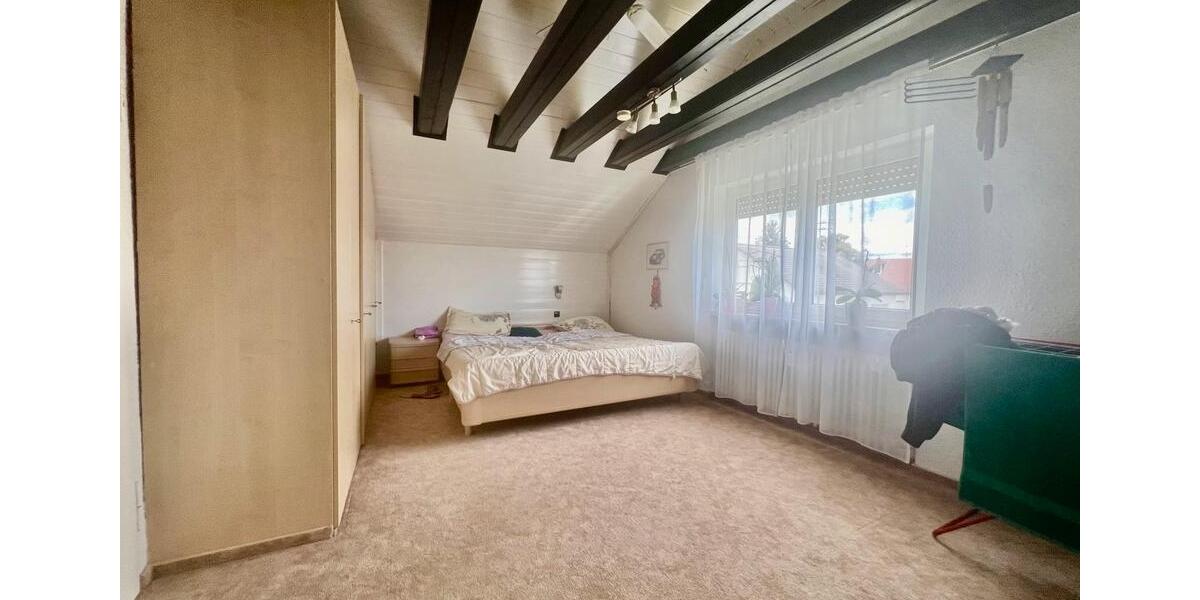 Dachgeschoßwohnung Steinheim an der Murr - 2.5 Zimmer, 55 m&sup2;, 175.000&euro; | Angebot:27274936