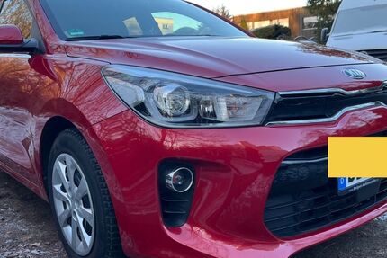 Kia Rio 43.500 km 9.700 &euro; Böblingen 71034