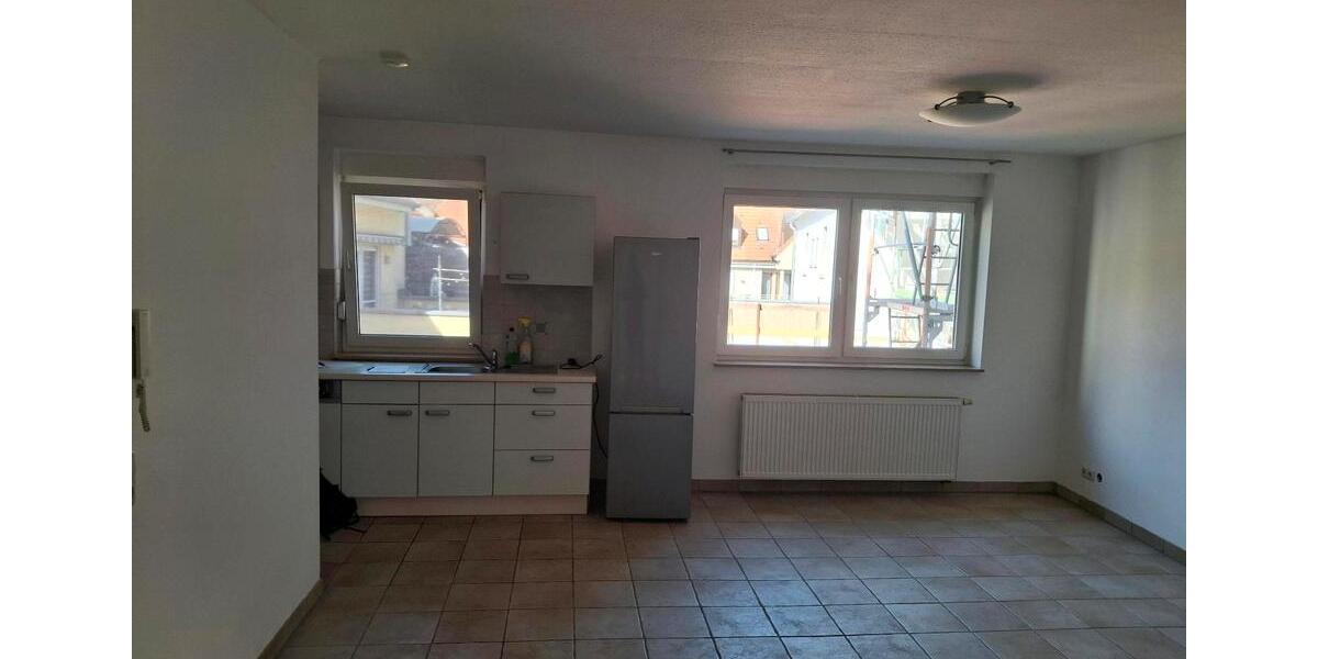 Etagenwohnung Würzburg - 2 Zimmer, 47 m&sup2;, 760&euro; | Angebot:26374279