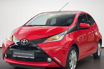 Toyota Aygo (X) 58.100 km 9.490 &euro; Hannover 30177
