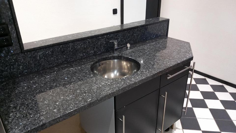 Erdgeschoßwohnung Velbert Velbert-Mitte - 4 Zimmer, 113 m&sup2;, 1.230&euro; | Angebot:24454393