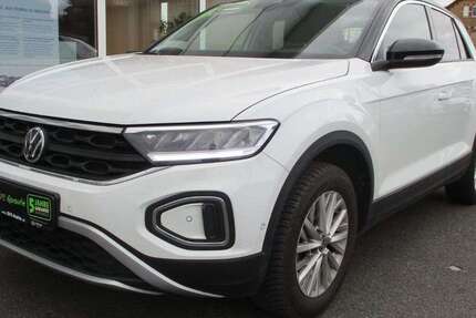 VW T-Roc 27.025 km 20.290 &euro; Halle 06130