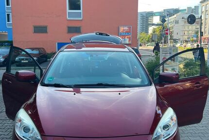 Mazda 5 185.000 km 5.500 &euro; München 81671