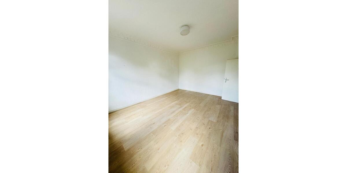 Etagenwohnung Chemnitz Ebersdorf - 2 Zimmer, 51 m&sup2;, 40.749&euro; | Angebot:27115145