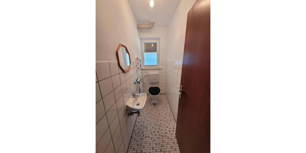 Erdgeschoßwohnung Künzing - 4 Zimmer, 85 m&sup2;, 800&euro; | Angebot:26414641