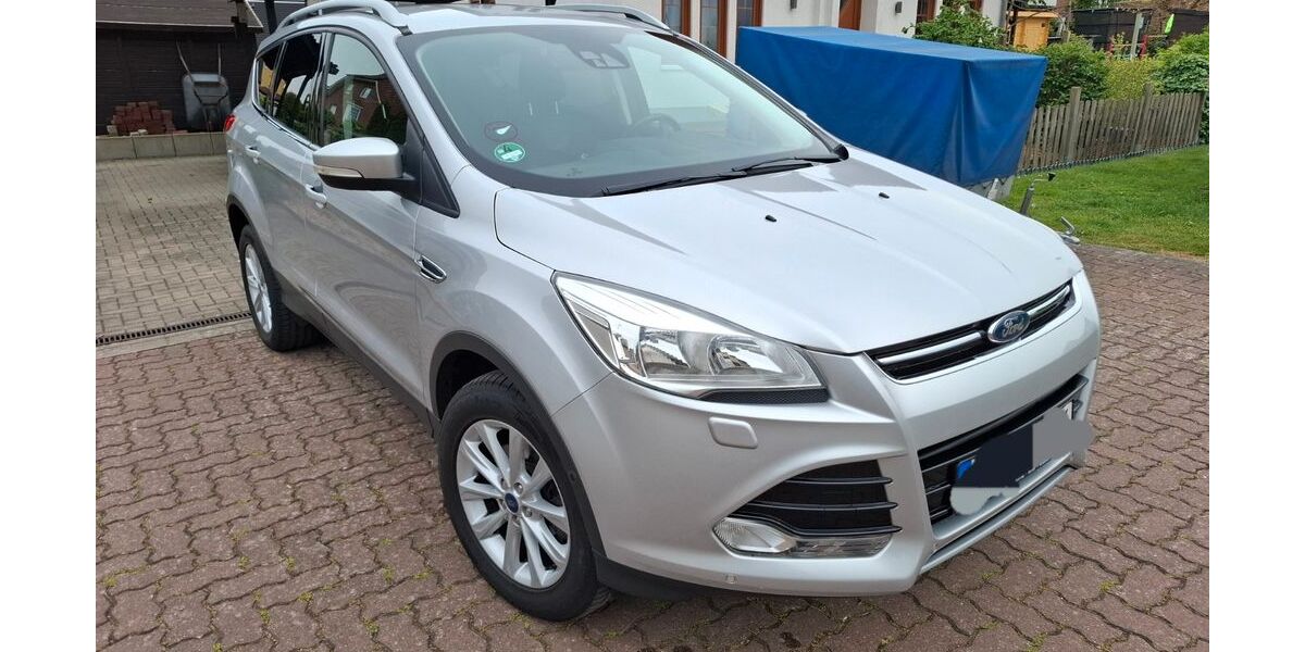 Ford Kuga 122.000 km 10.600 &euro; Porta Westfalica 32457