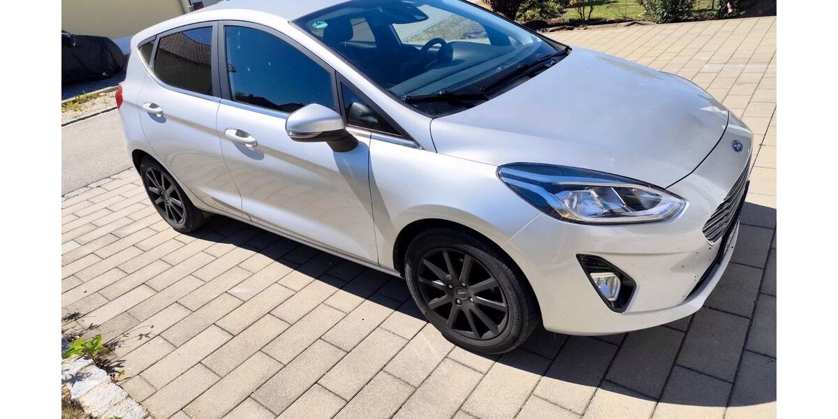 Ford Fiesta 67.000 km 8.999 &euro; Rapperszell 85137