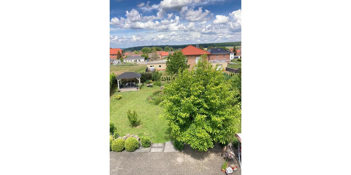 Doppelhaushälfte Wolsdorf - 7 Zimmer, 170 m&sup2;, 235.000&euro; | Angebot:26429528
