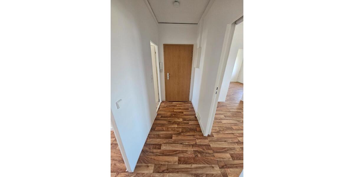 Etagenwohnung Altenburg - 2 Zimmer, 50 m&sup2;, 300&euro; | Angebot:26380937