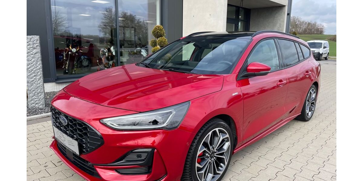 Ford Focus 17.464 km 25.440 &euro; Lonnerstadt 91475