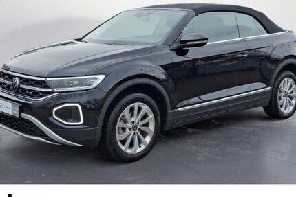 VW T-Roc 8.517 km 26.390 &euro; Freiburg 79115