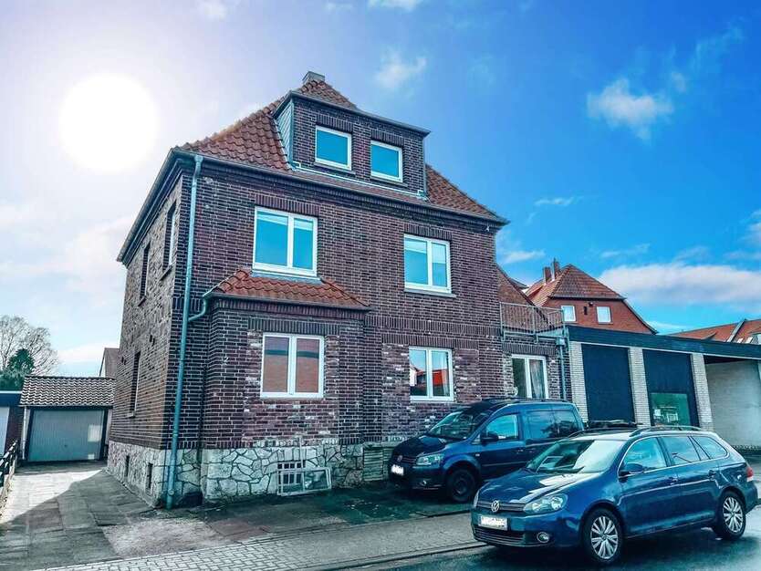 Haus zum Kaufen in Sarstedt 459.000 € 230 m²