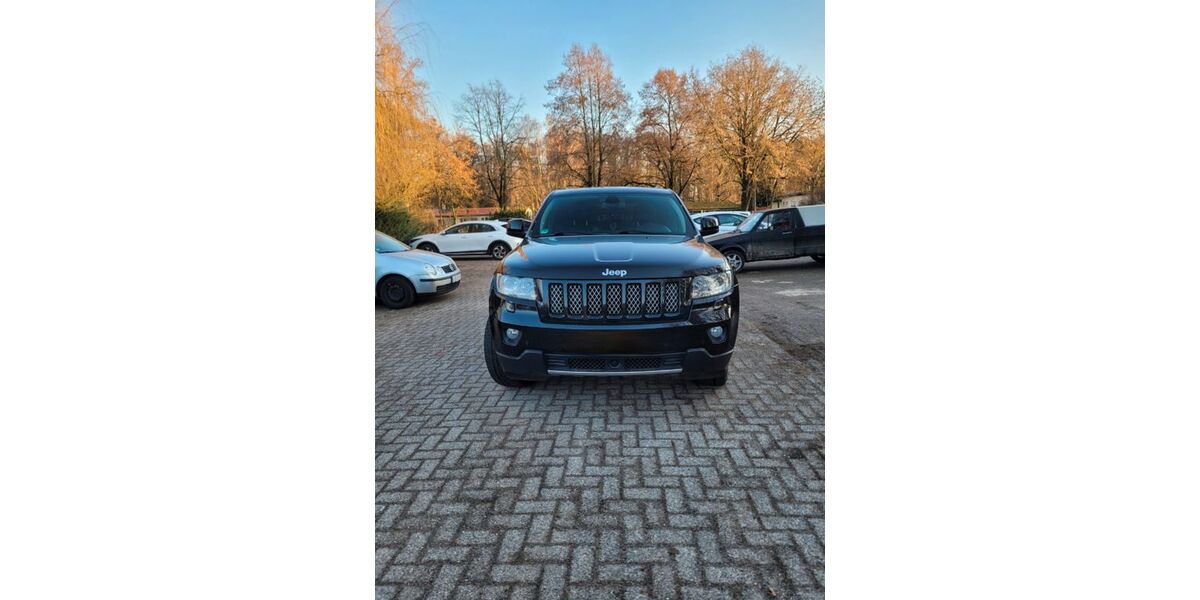 Jeep Grand Cherokee 119.300 km 15.800 &euro; Neustadt-Glewe 19306