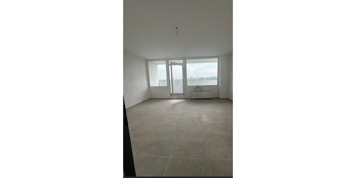 nähe Zentrum ,helle 1,5 Zimmer Wohnung mit Bad & Balkon. - 1- Gladbeck Brauck | Angebot:27145802