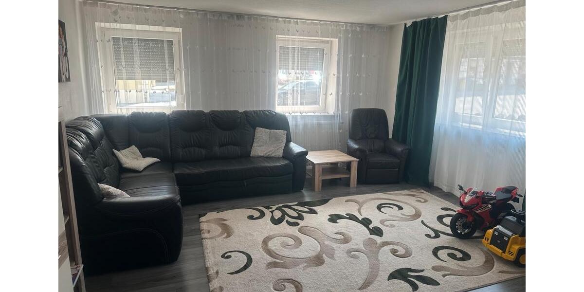 Einfamilienhaus Vilshofen an der Donau - 7 Zimmer, 120 m&sup2;, 240.000&euro; | Angebot:27096397