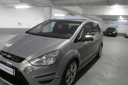 Ford S-Max 213.421 km 4.999 &euro; München 81825