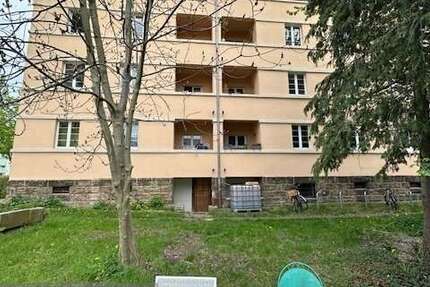 Wohnung zum Kaufen in Dresden 820.000 € 242 m²