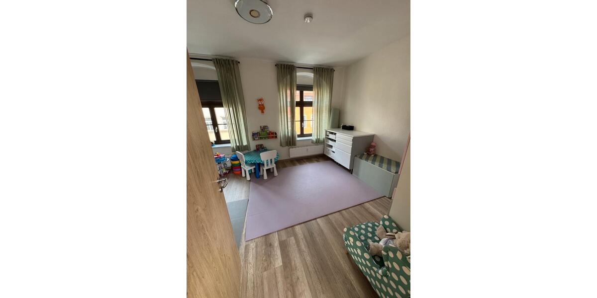 Etagenwohnung Marienberg - 4 Zimmer, 120 m&sup2;, 975&euro; | Angebot:25641774