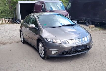 Honda Civic 184.000 km 4.500 &euro; Hallstadt 96103
