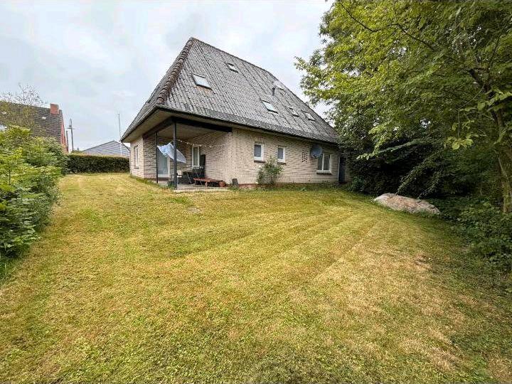 Einfamilienhaus Neukirchen - 7 Zimmer, 168 m&sup2;, 225.000&euro; | Angebot:26868871