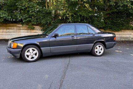Mercedes-Benz 190 271.500 km 7.990 &euro; Kassel 34121