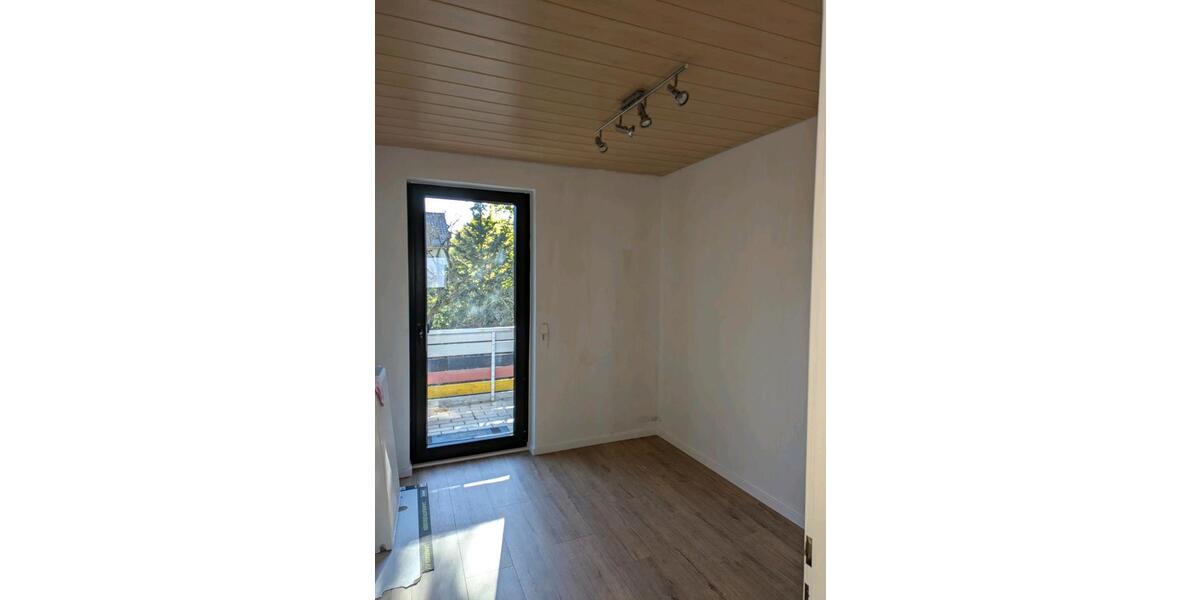 Reihenhaus Mainz Finthen - 4 Zimmer, 153 m&sup2;, 2.000&euro; | Angebot:26093136