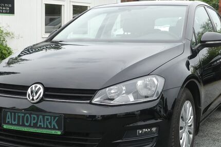 VW Golf 130.600 km 7.200 &euro; Dresden 01237