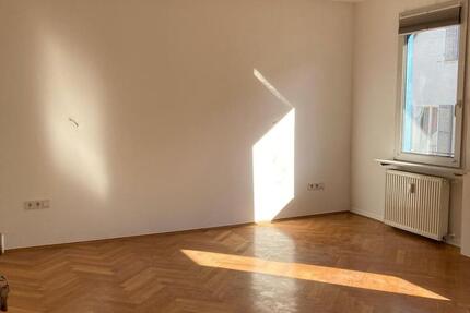 Charmante 1-Zimmer-Wohnung SOFORT FREI zimmer