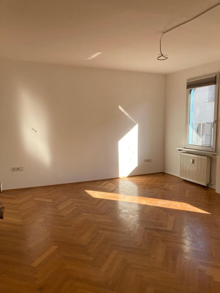 Charmante 1-Zimmer-Wohnung SOFORT FREI zimmer