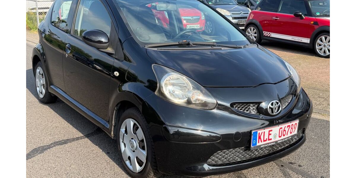 Toyota Aygo (X) 167.000 km 2.499 &euro; Geldern 47608
