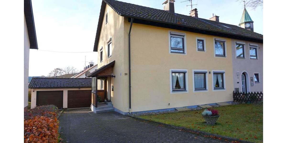 Haus zum Kaufen in Freudenstadt 320.000 € 144.09 m² 6 zimmer